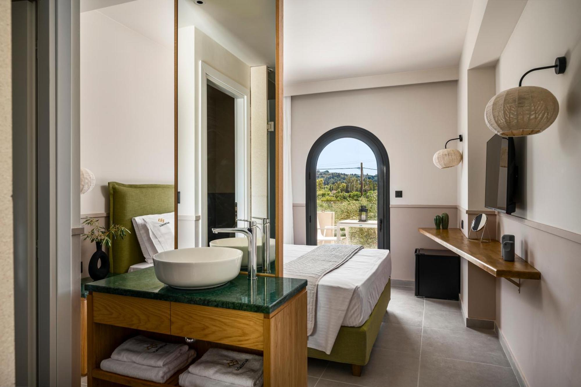 Loadstar Rooms & Suites Kontokali Exteriör bild