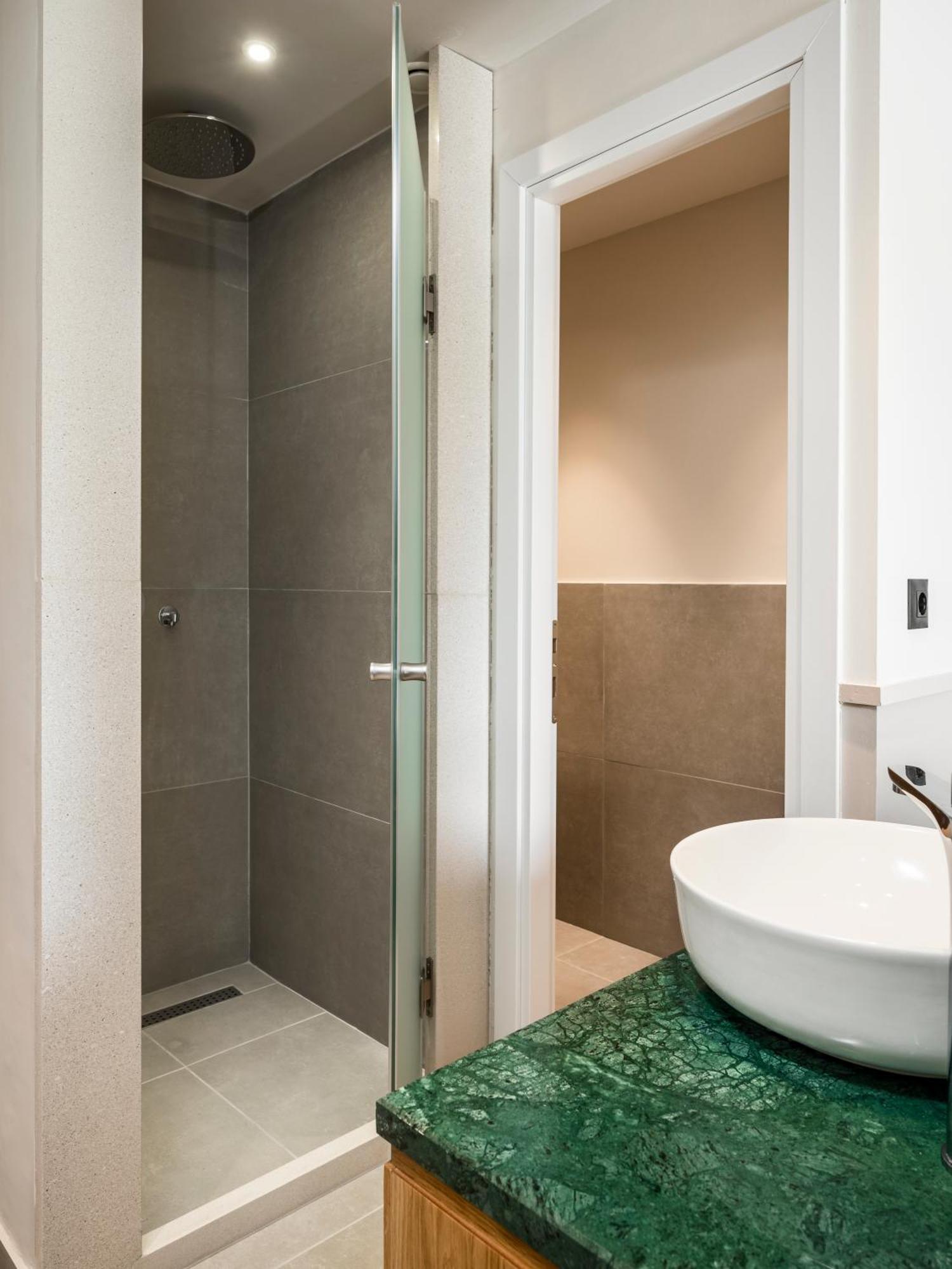 Loadstar Rooms & Suites Kontokali Exteriör bild